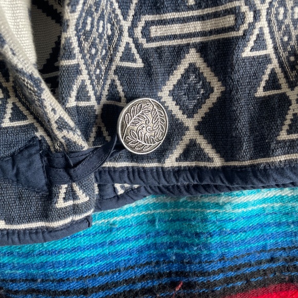 Blue and White Fun Cropped Jacket - Picture 3 of 3